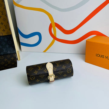 Makersluxe - LOV Wallets - 500