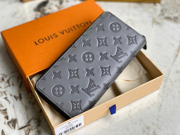 LOV - Makersluxes - 1534