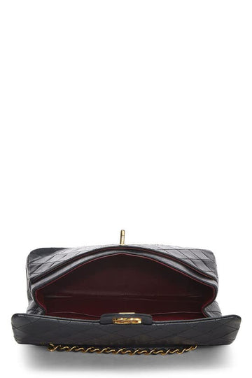 CHANEL,  Black Quilted Lambskin Classic Double Flap Medium, Black