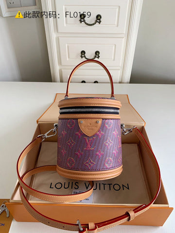 Makersluxes - Latest - 2462