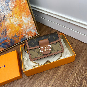 makersluxe - LOV Bags - 570