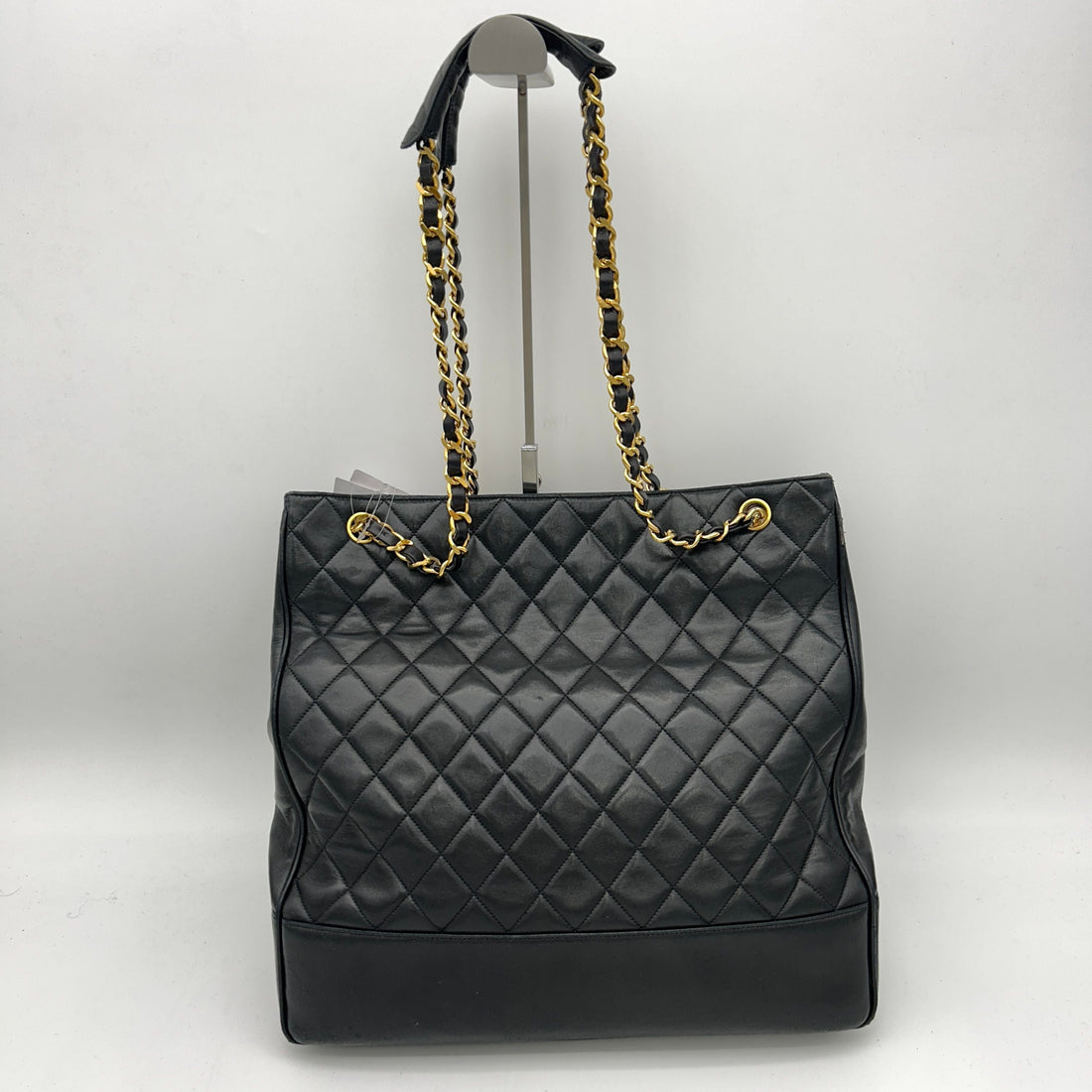 Chanel Black Quilted Leather Vintage Chain Timeless Tote WD10167912
