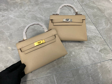 Makersluxe - HMS Bags - 1948