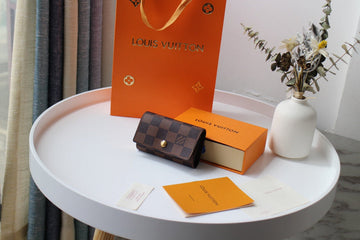 Makersluxe - LOV Wallets - 330