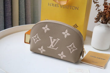 LOV - Makersluxes - 2230