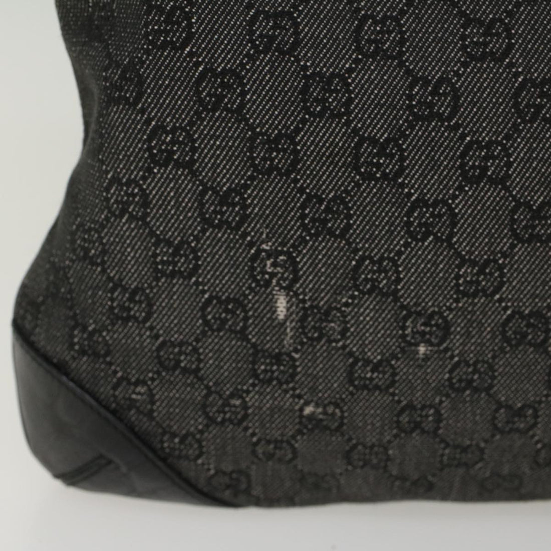 GUCCI GG Canvas Shoulder Bag Black 257296 47689