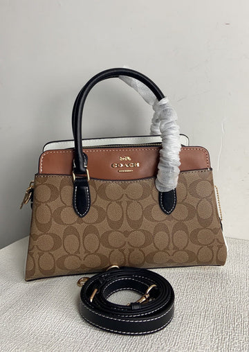 Makersluxe CAH Bags - 104