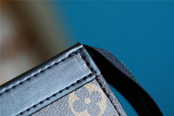 Makersluxe - LOV Handbags - 091