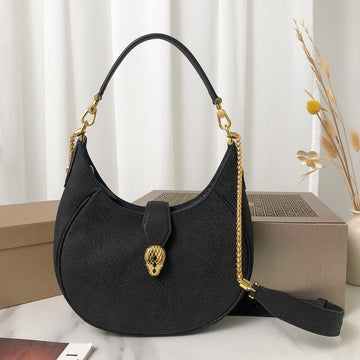 Makersluxes - Latest - 062