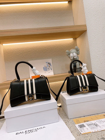 Makersluxe - BGA2 Bags - 081