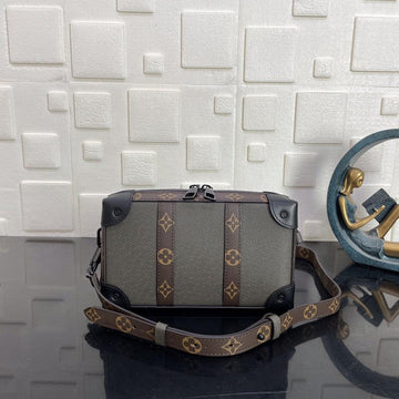 LV Soft Trunk Virgil Abloh M30697