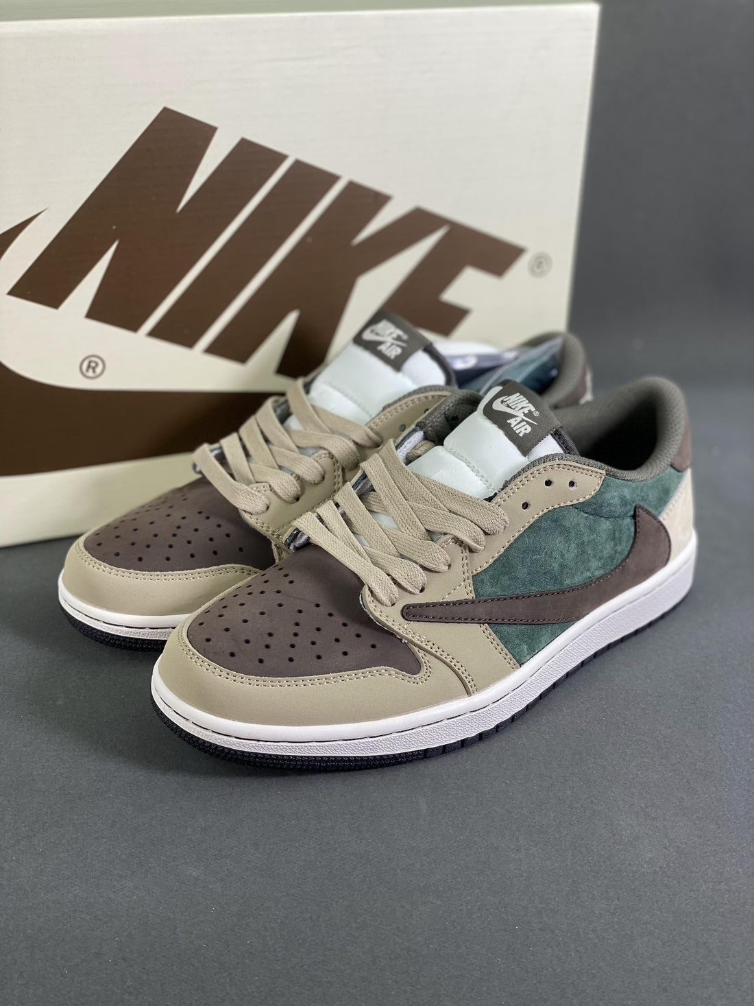 Custom Air Jordan 1 Low x Travis Scott