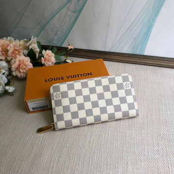Makersluxe - LOV Wallets - 574