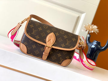 makersluxe - LOV Bags - 860