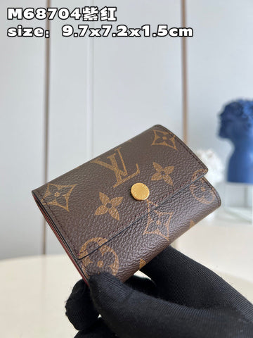 LOV - Makersluxes - 897
