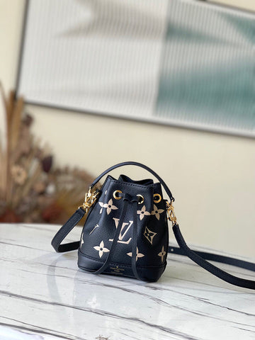 Makersluxe Lu-Vi bags - 4558