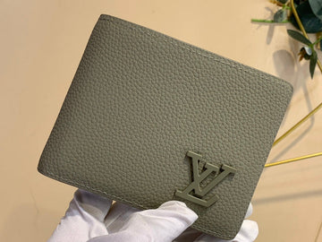 Makersluxe LOV Wallets - 171