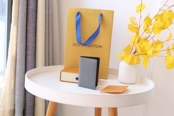 Makersluxe - LOV Wallets - 084