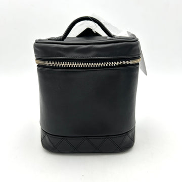 CHANEL Calfskin Cosmetic Van Bag Black ch7727ds