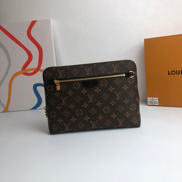 Makersluxe - LOV Wallets - 651