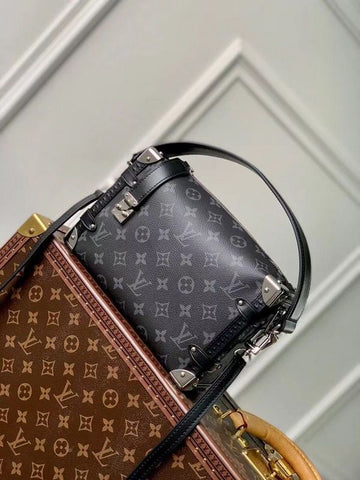 LOV - Makersluxes - 824
