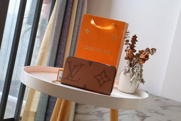 Makersluxe - LOV Wallets - 384