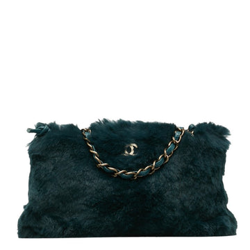 CHANEL Chain Shoulder Bag in Rabbit Fur Green