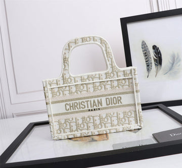 Makersluxe - DOR Bags - 923