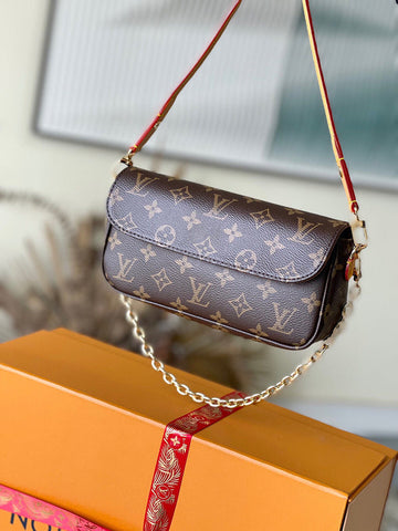 Makersluxe Lu-Vi bags - 4045