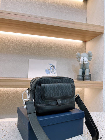 Makersluxe - DOR2 Bags - 299