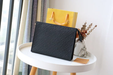 Makersluxe - LOV Wallets - 685