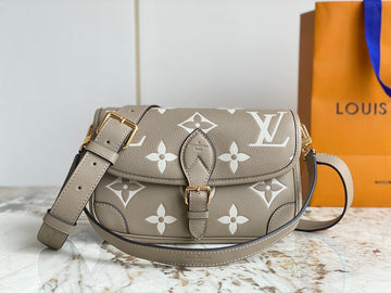 makersluxe - LOV Bags - 930
