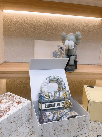 Makersluxe - DOR2 Bags - 056