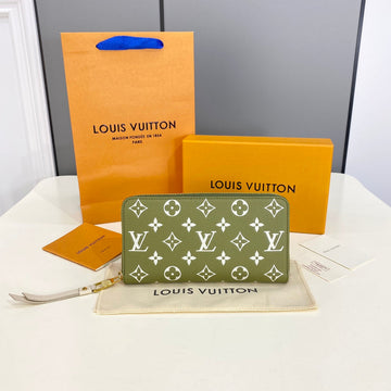 Makersluxe - LOV Wallets - 254
