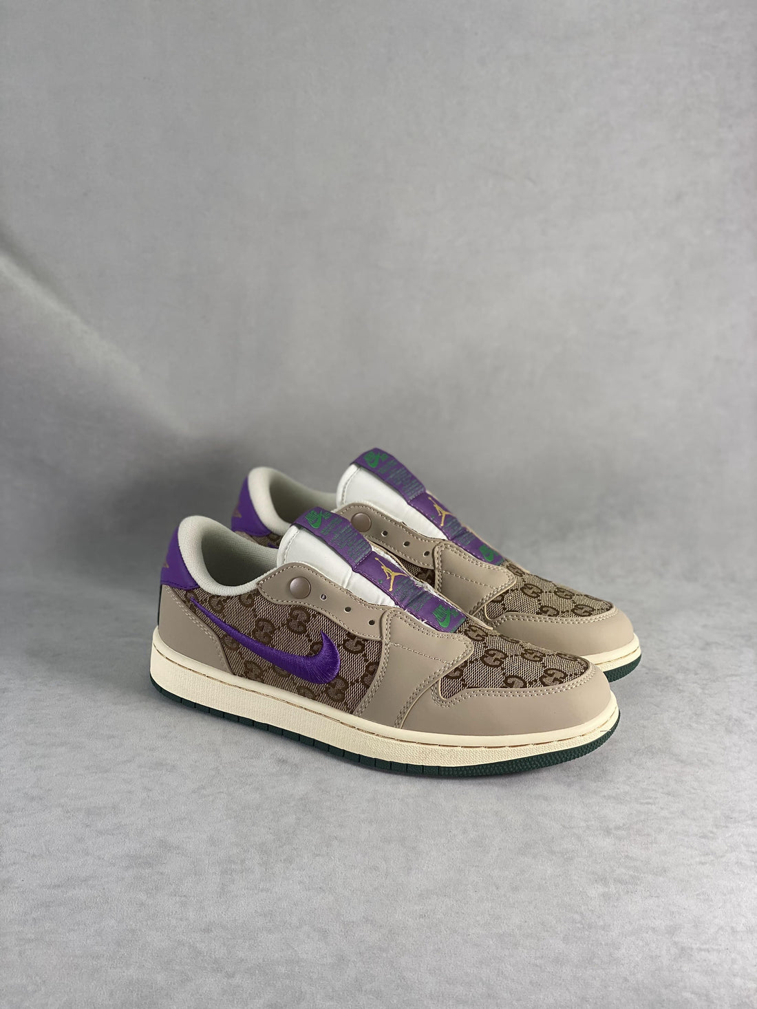 Custom GG x Air Jordan 1 Retro Low SlipAV3918-518