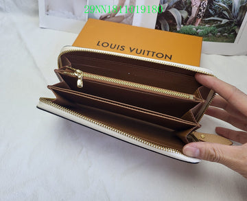 Makersluxe LOV Wallet - 916