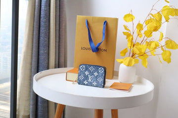 Makersluxe - LOV Wallets - 050
