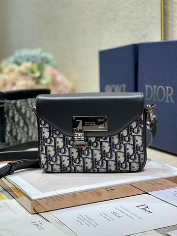 Makersluxe - DOR Bags - 174