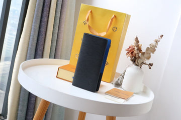 Makersluxe - LOV Wallets - 265