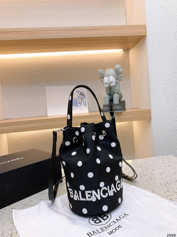 Makersluxe - BGA2 Bags - 054