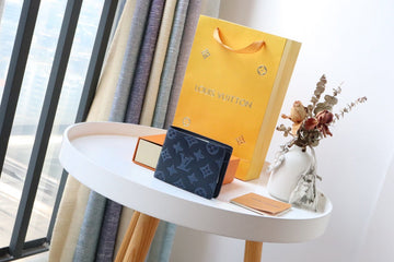 Makersluxe - LOV Wallets - 048