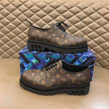MLB - LOV Shoes - 700
