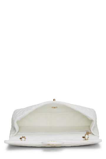 Chanel,  White Quilted Lambskin Valentine Flap Medium, White