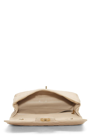 Chanel,  Beige Quilted Caviar New Classic Flap Jumbo, Beige