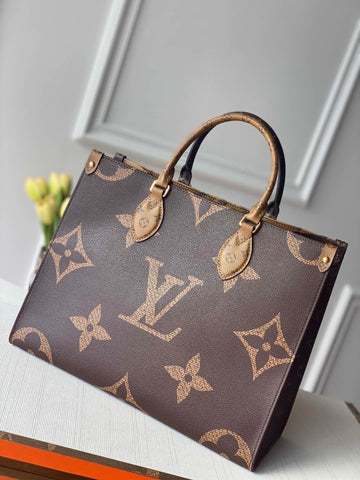 LV Onthego Monogram Reverse M45321