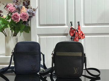 Makersluxe Lu-Vi bags - 2989