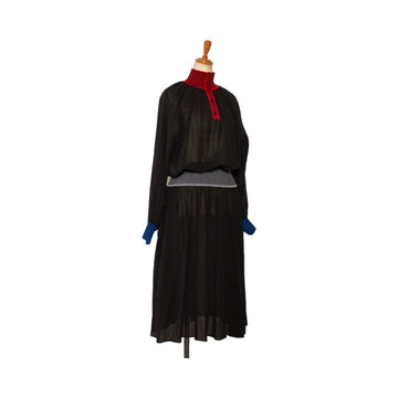 Louis Vuitton Border One Piece Size: 34 Black Red Blue Silk  Louis Vuitton
