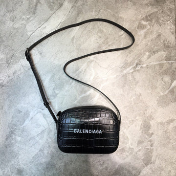 Makersluxe - BGA Bags - 700