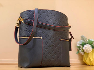 BFWD - LOV Bags - 1732