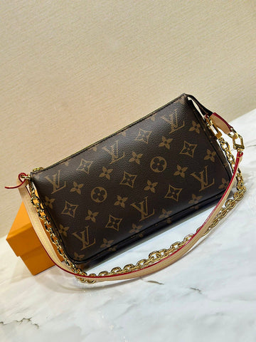 makersluxe - LOV Bags - 474
